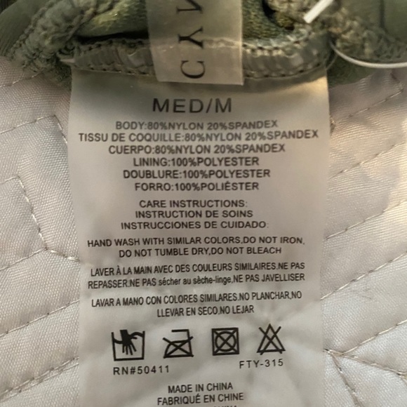 Cyn & Luca Swimsuit Top - Picture 5 of 6